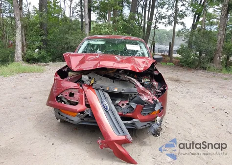 2015 Ford Escape S from USA, damaged, VIN 1FMCU0F77FUC56817